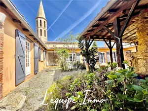 maison-villa à la location -   32600  L'ISLE-JOURDAIN, surface 159 m2 location maison-villa - APR683368
